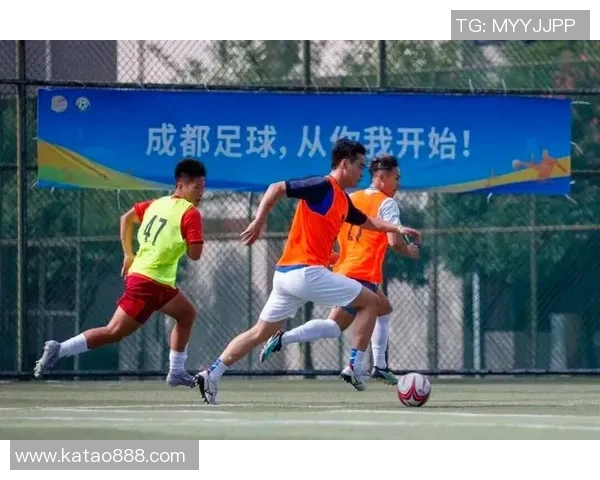 全运会回顾:成都足球队在比赛中的战术意识与团队配合分析 全运会回顾:成都足球队在比赛中的战术意识与团队配合分析