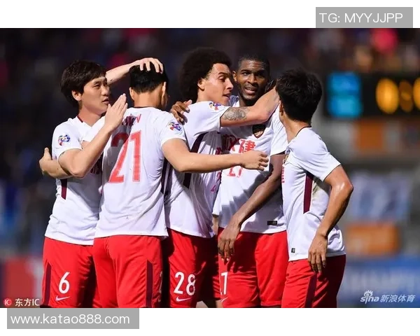 深圳羽毛球队全面革新策略实现整体压制提升竞技水平的深度分析