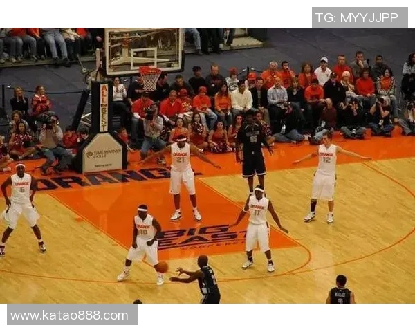 深度解析成都篮球队战术风格与对手的异同与优势分析 深度解析成都篮球队战术风格与对手的异同与优势分析