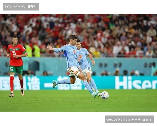 被尊重的足球明星如何在赛场内外树立榜样与影响力 被尊重的足球明星如何在赛场内外树立榜样与影响力