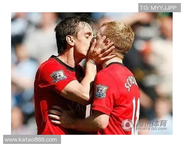 足球明星浪漫爱情瞬间高清图片集锦展现甜蜜与激情 足球明星浪漫爱情瞬间高清图片集锦展现甜蜜与激情