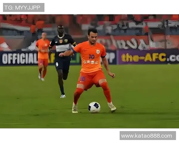 足球明星贝隆亲笔签名珍藏品揭晓引发球迷热议 足球明星贝隆亲笔签名珍藏品揭晓引发球迷热议