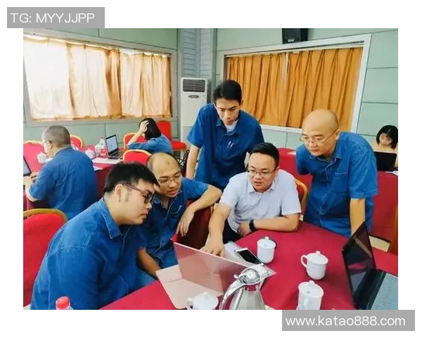 重庆篮球队的蜕变之旅从低谷到辉煌的全景回顾与未来展望 重庆篮球队的蜕变之旅从低谷到辉煌的全景回顾与未来展望