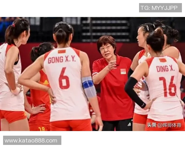 重庆排球队在排球状态排行榜中荣获第五名展现强劲实力与潜力 重庆排球队在排球状态排行榜中荣获第五名展现强劲实力与潜力