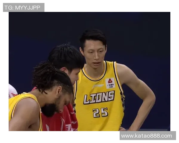 篮球评论:上海篮球队的运营得失_1 篮球评论:上海篮球队的运营得失_1